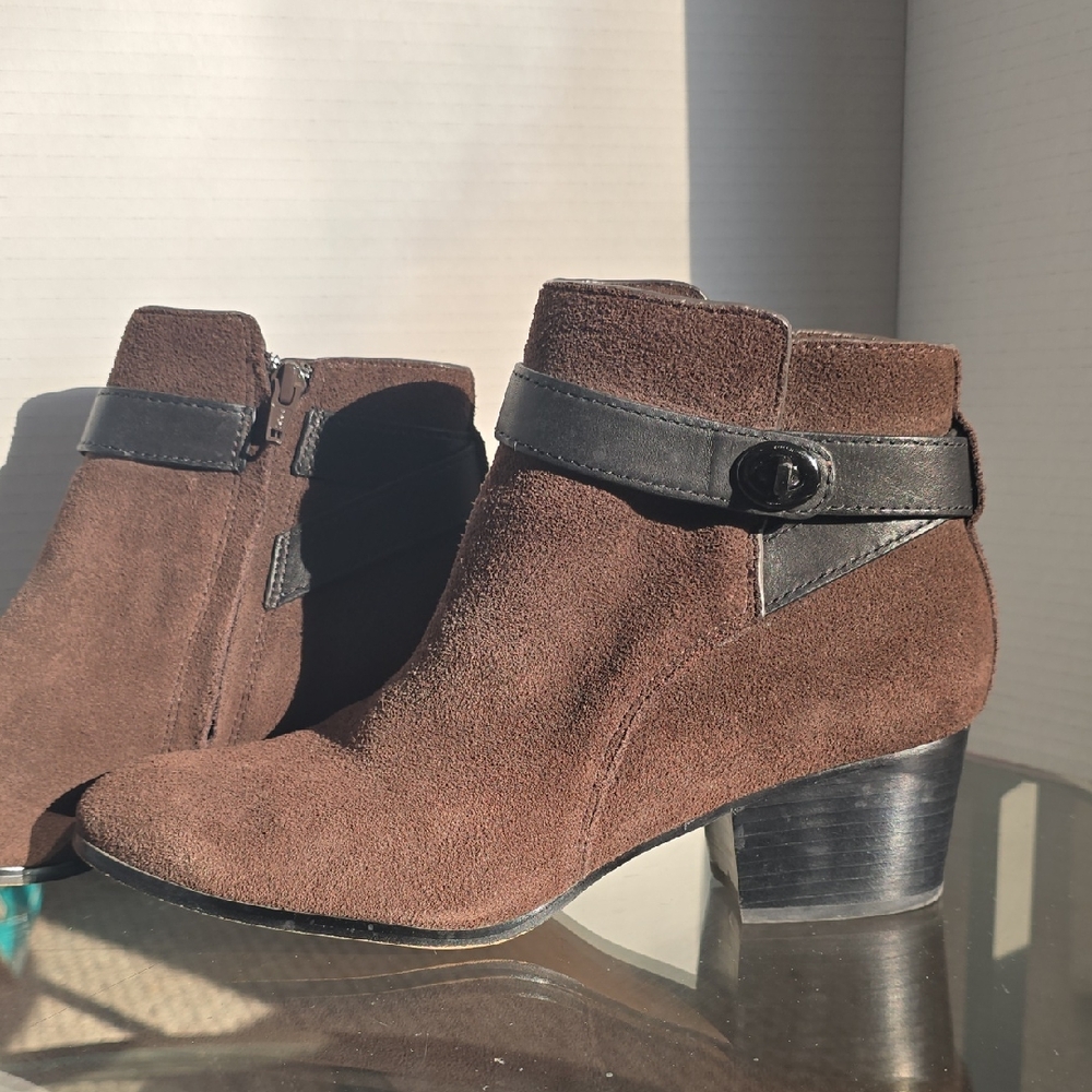 Womens Brown Coach Suede Ankle Booties with Signature Buckle Detail Size 9
